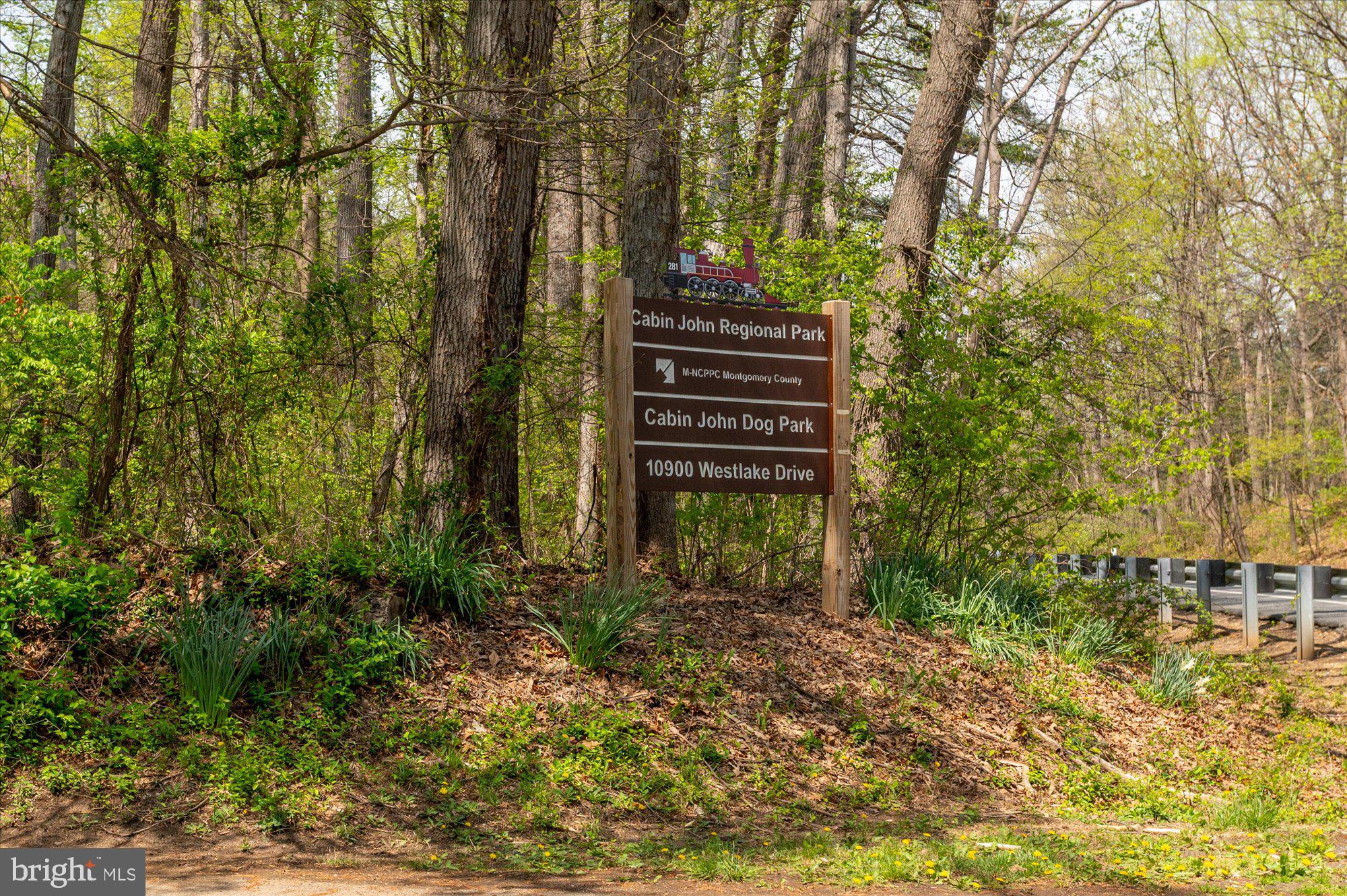 LUXMANOR - Residential