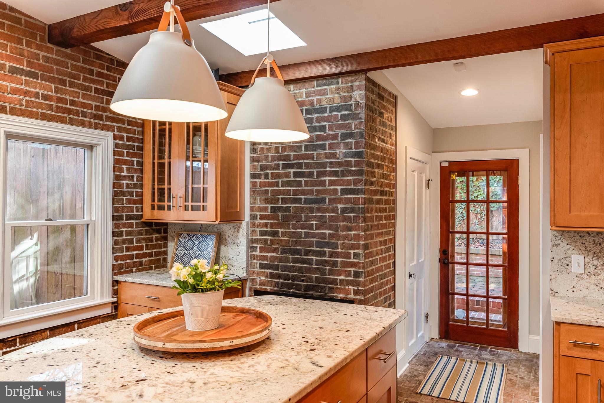 HISTORIC DISTRICT - Residential