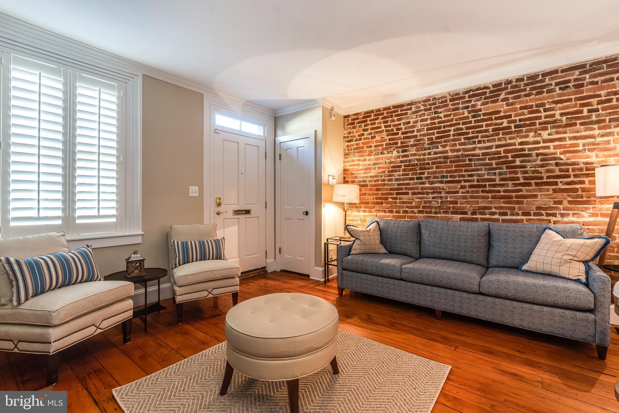 HISTORIC DISTRICT - Residential