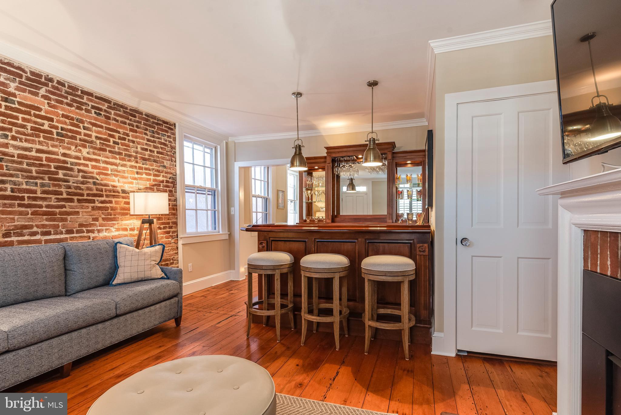 HISTORIC DISTRICT - Residential