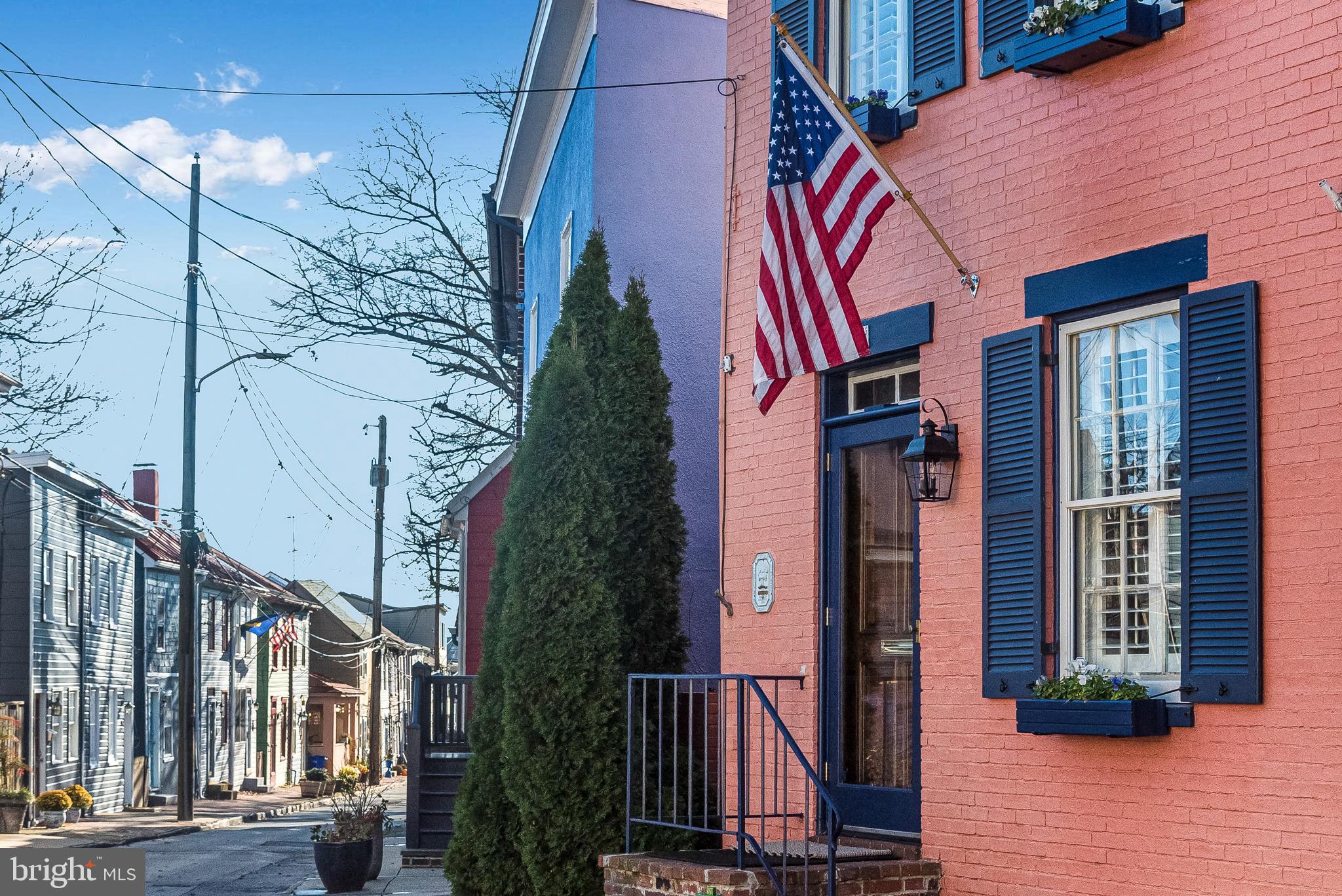 HISTORIC DISTRICT - Residential