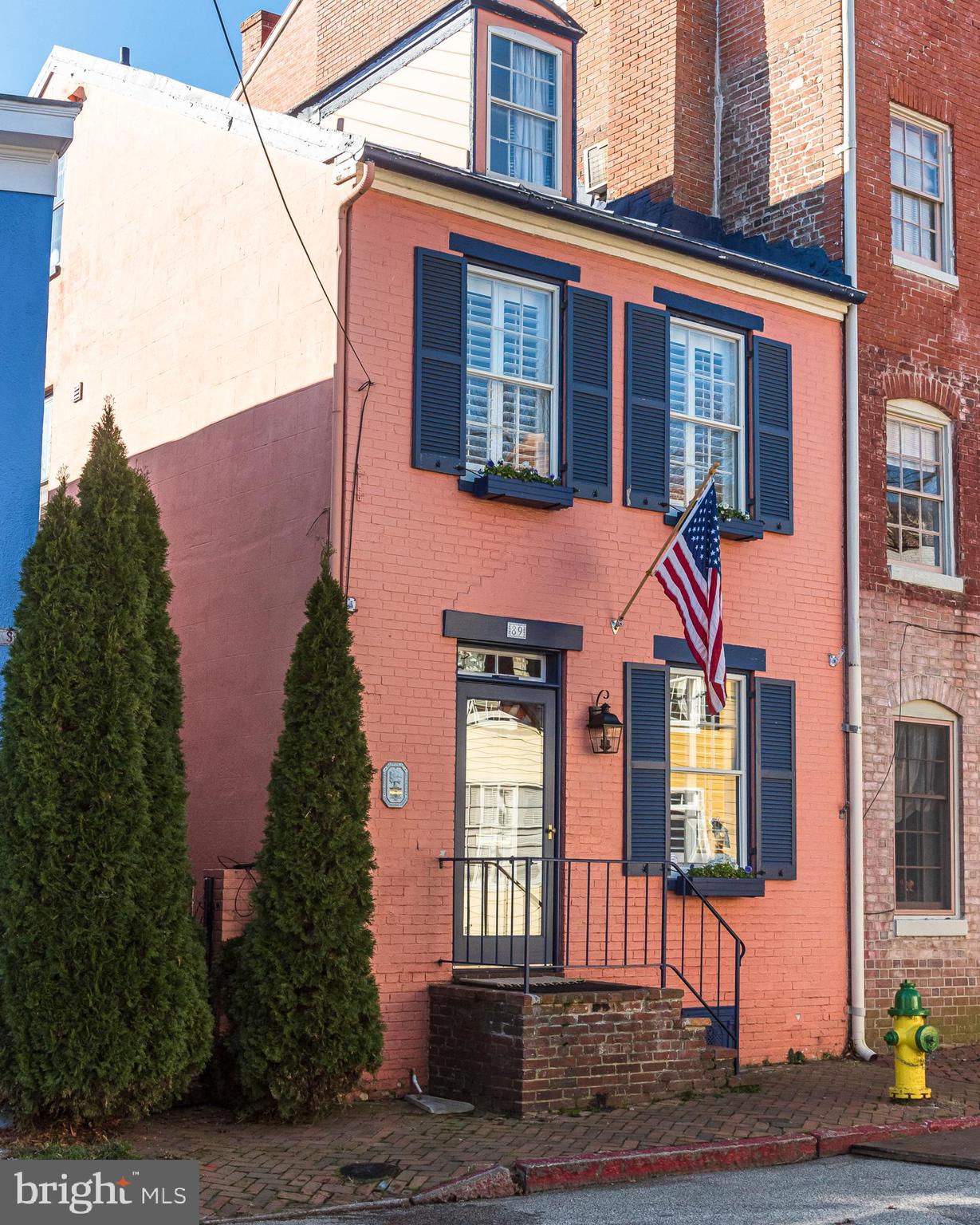 HISTORIC DISTRICT - Residential