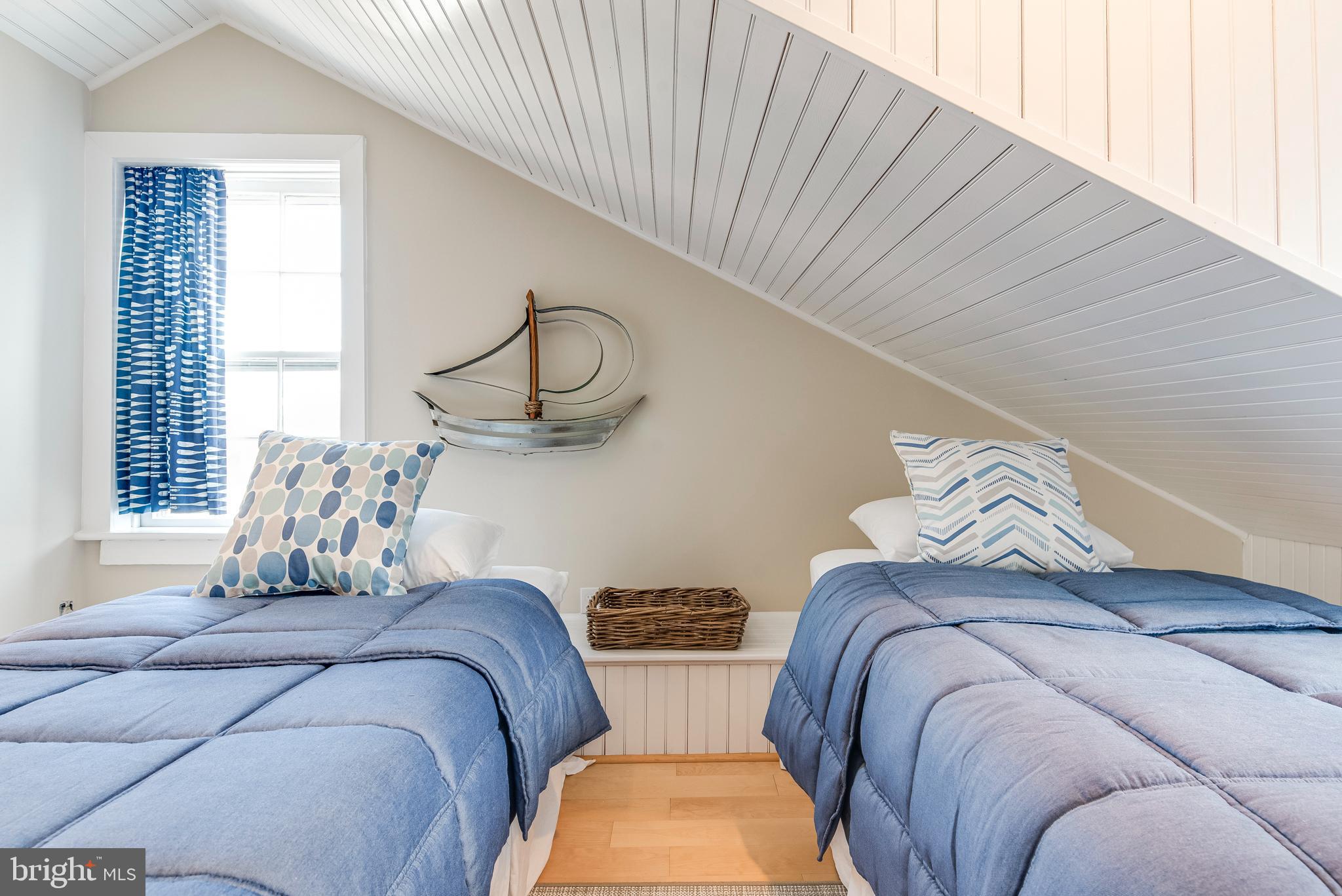 HISTORIC DISTRICT - Residential