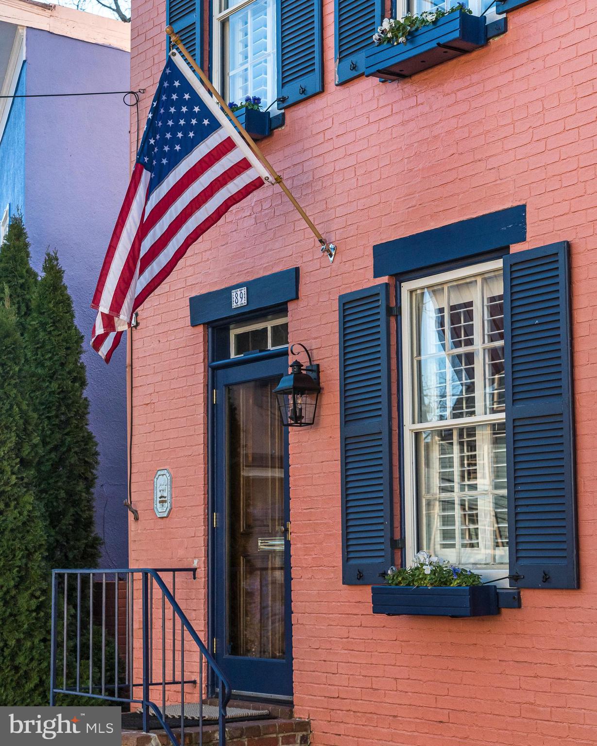 HISTORIC DISTRICT - Residential