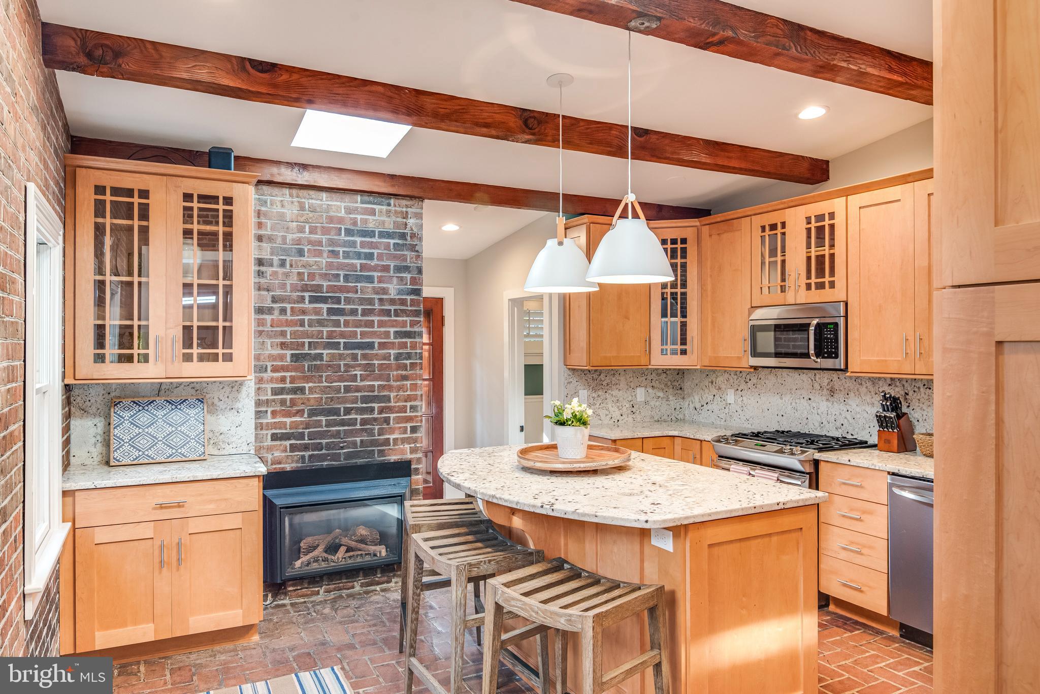 HISTORIC DISTRICT - Residential