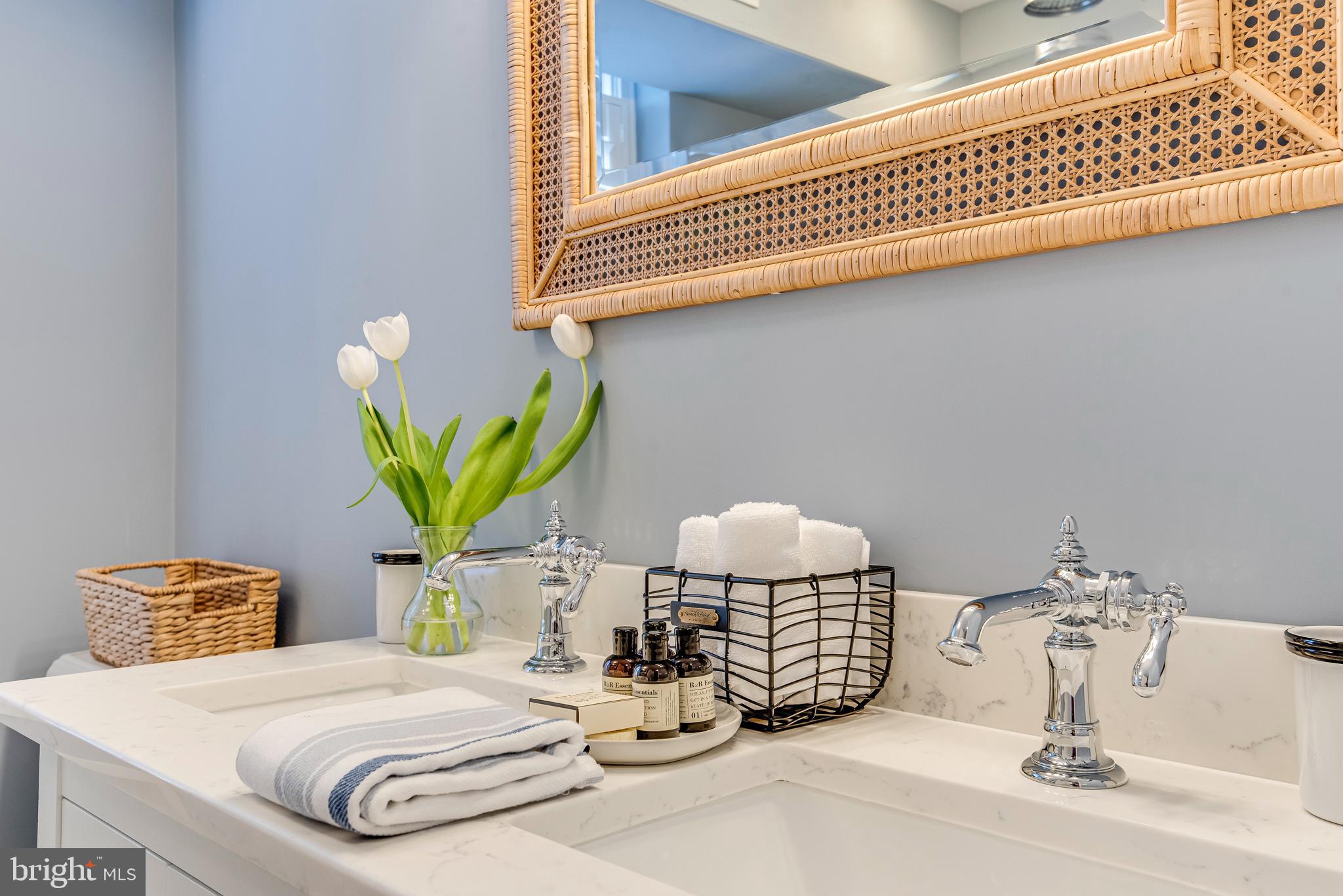 HISTORIC DISTRICT - Residential