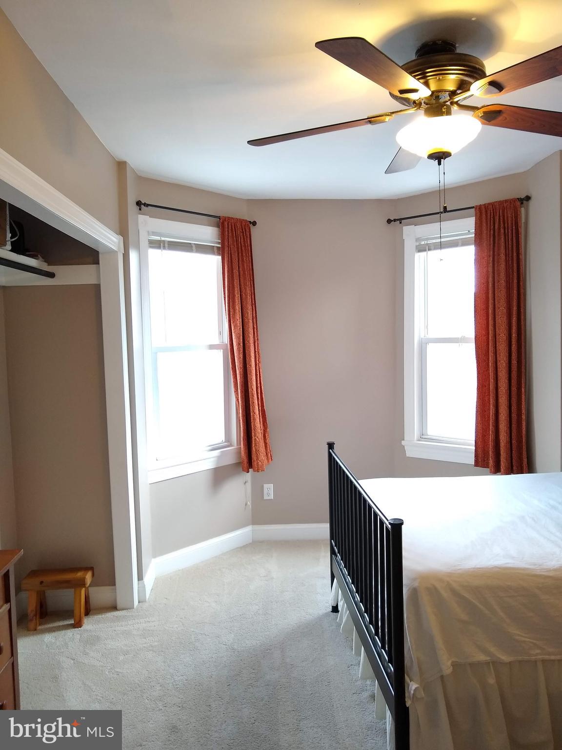 PORT RICHMOND - Residential