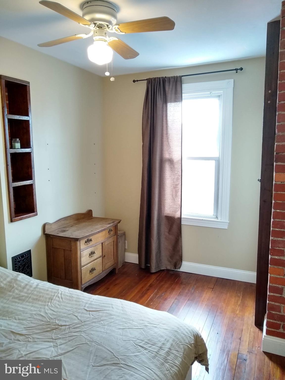 PORT RICHMOND - Residential