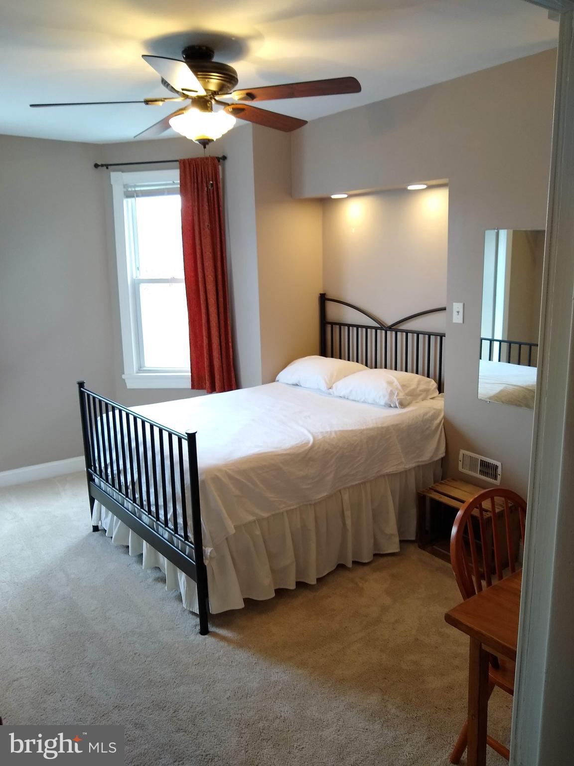 PORT RICHMOND - Residential