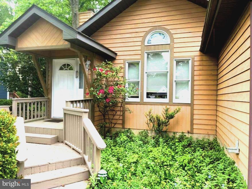 Check out this custom-built home that boasts 3 bedrooms and 2.5 baths.  As you enter, you will be welcomed by a spacious living room with high ceilings that extend to the loft above.  This room features a ceiling-to-floor brick fireplace and skylights that let naturel light into the room. The primary bedroom, located on the first floor comes with a walk-in closet and an ensuite full bath.  The main level also offers a roomy open kitchen/dining are with ample cabinets, a pantry, and generous counter space.  Upstairs, a loft provides additional living space, two bedrooms, and another full bath.  The kitchen leads to the laundry area and a spacious 2-car garage with a newly installed garage door opener, pull-down stairs to access additional attic storage.  This home is sold AS IS