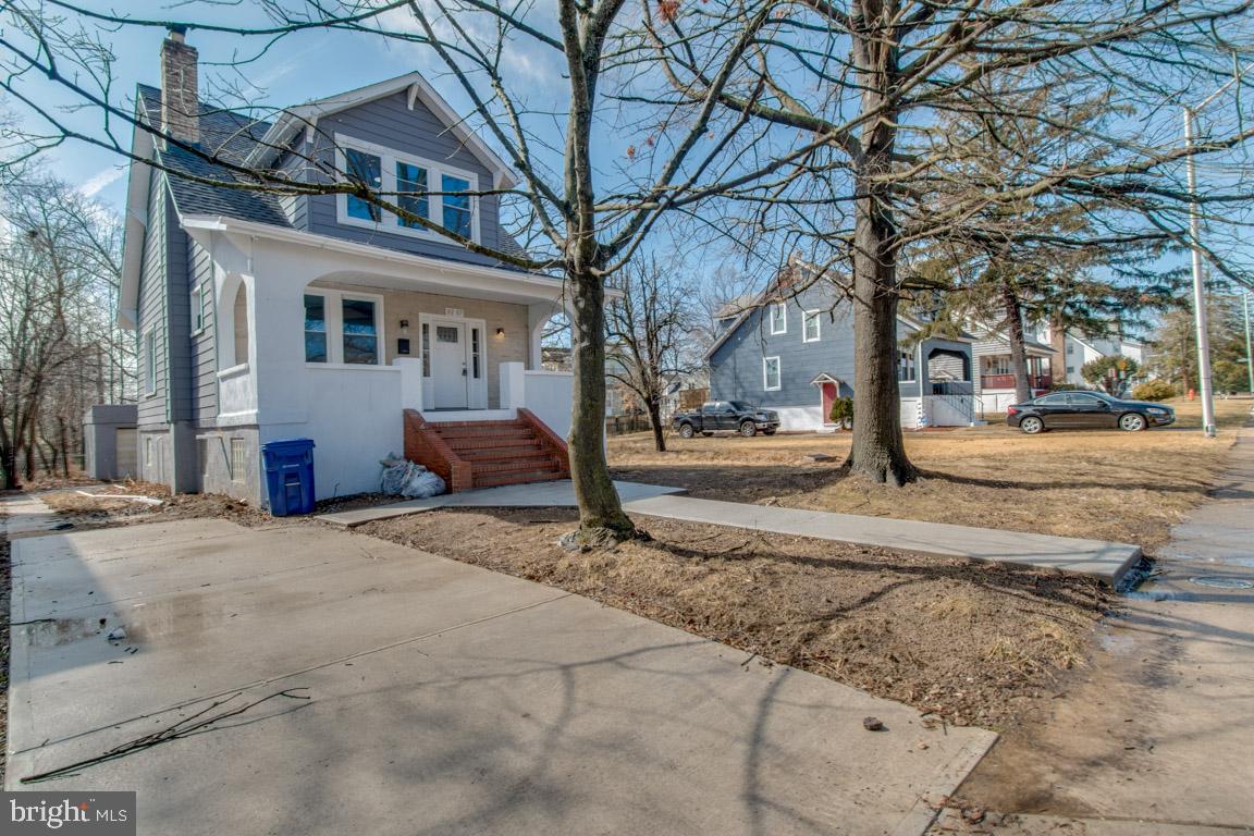 PARKVILLE - Residential