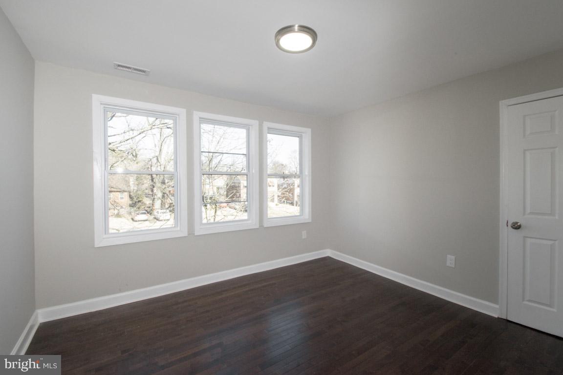 PARKVILLE - Residential