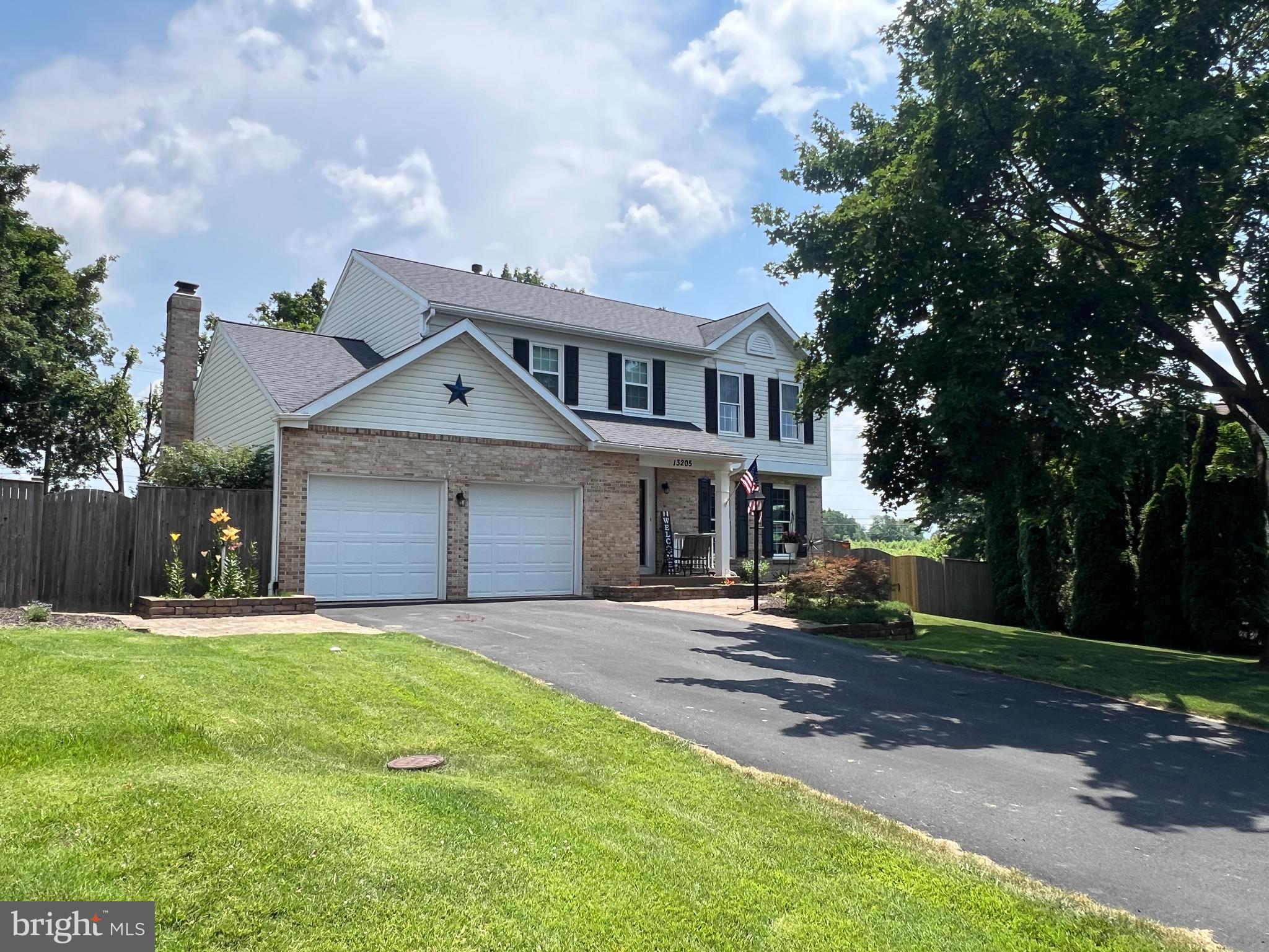 13205 JOHNNYCAKE LANE