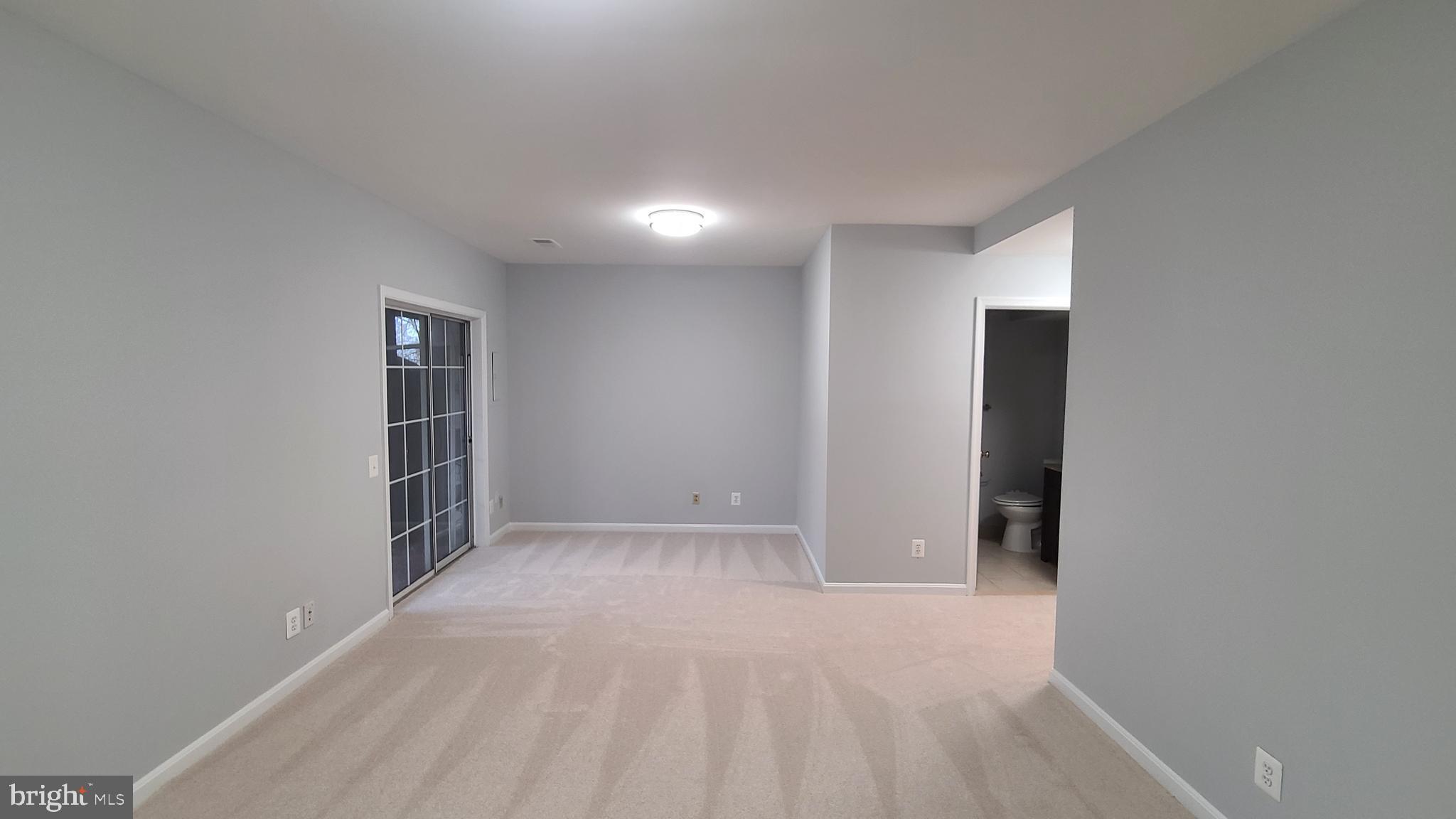 47682 SANDBANK SQUARE