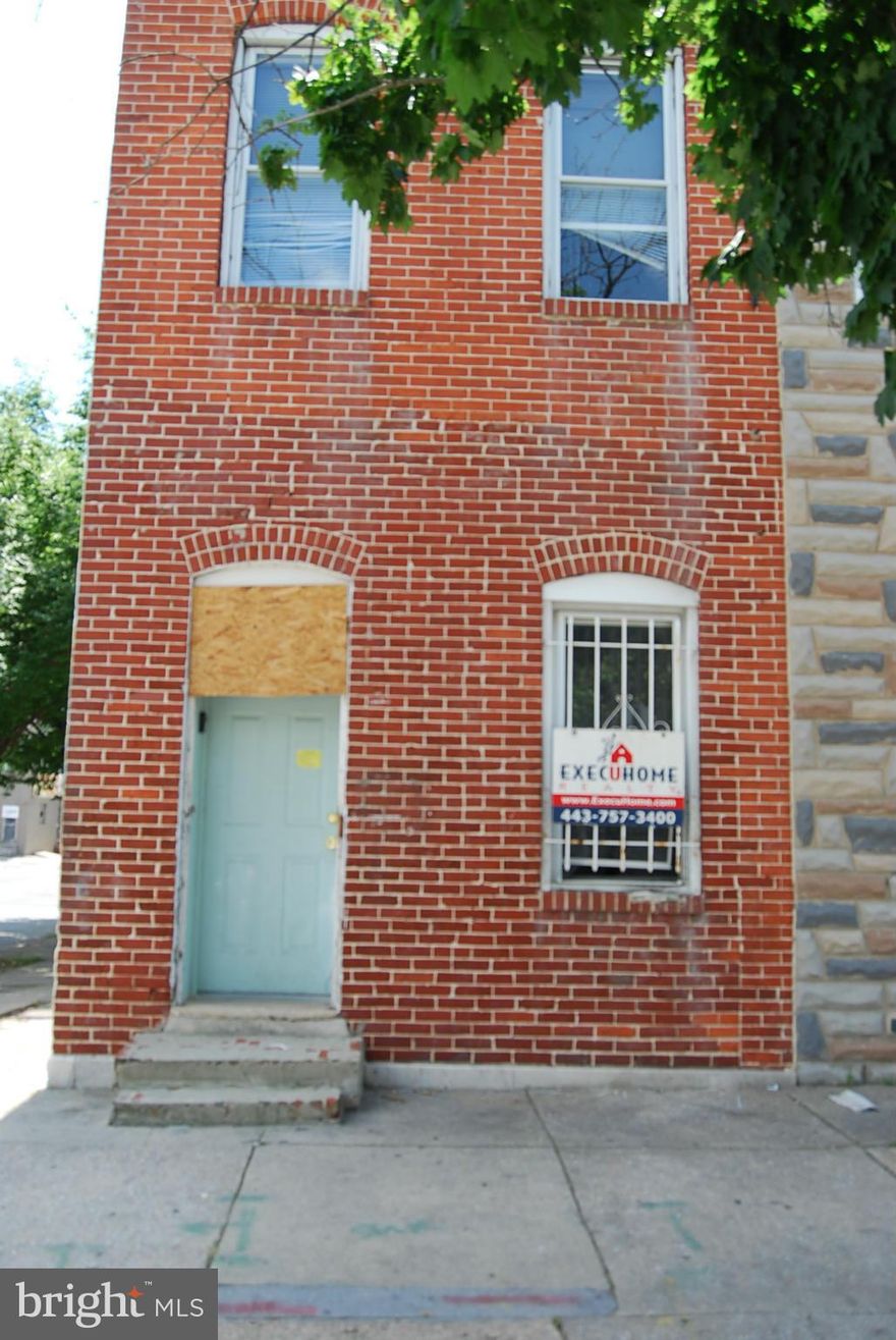 3 bedroom/2 full bath EOG row home in need of full rehab located in Washington Village w/i mins to Campden Yards, Horseshoe Casino, Inner Harbor, shopping and more.Sold "AS IS", Seller makes no repairs! All inspections for buyer's info only! Buyer to verify if ground rent exists! Cash offers preferred! All offers to include $1K EMD & POF! SELLER VERY MOTIVATED! BRING OFFERS! PRICE JUST REDUCED!!!