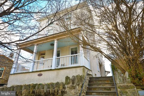 291-1/2 HERMITAGE STREET PHILADELPHIA PA 19127