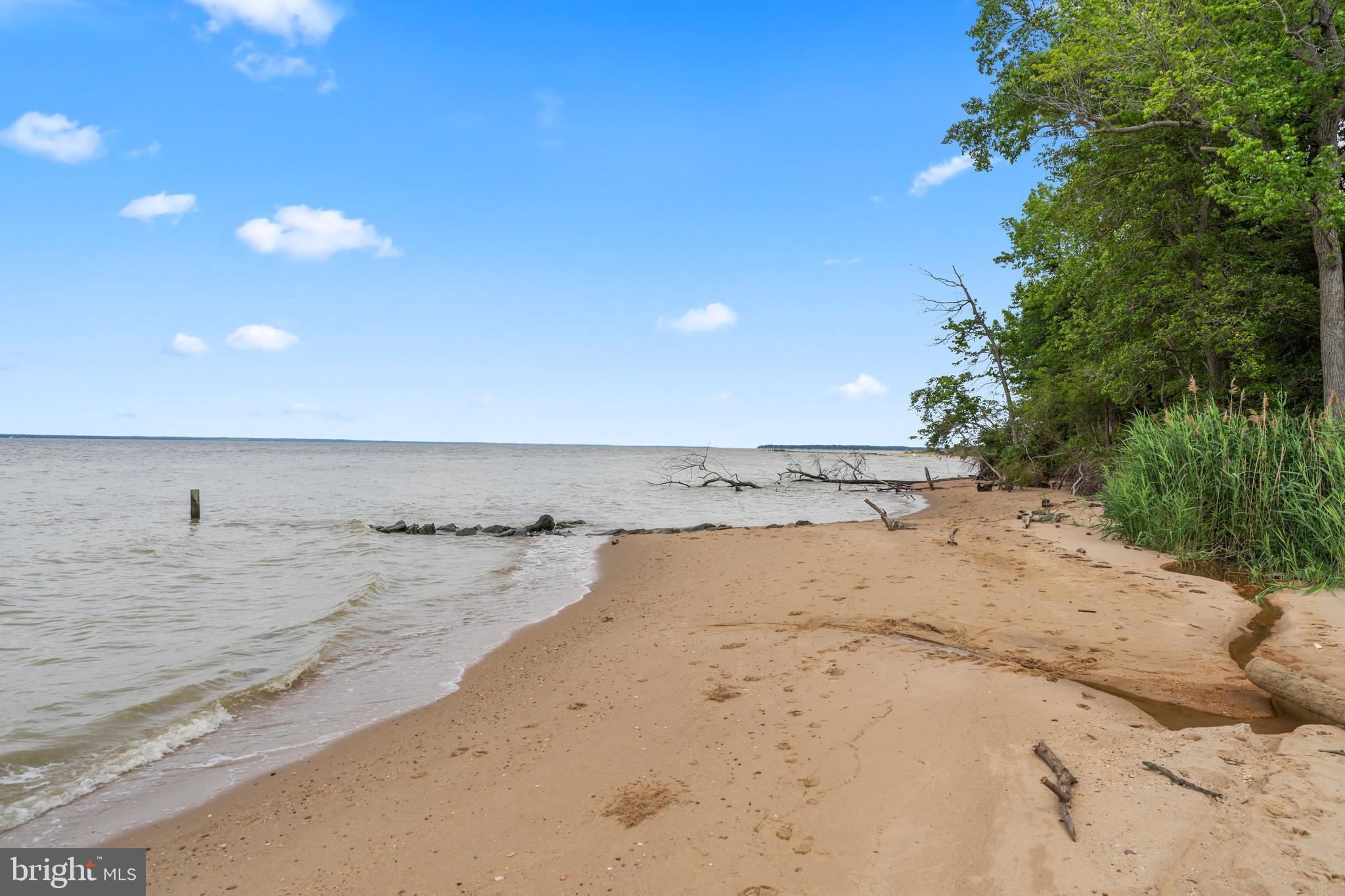 STRATFORD HARBOUR - Residential