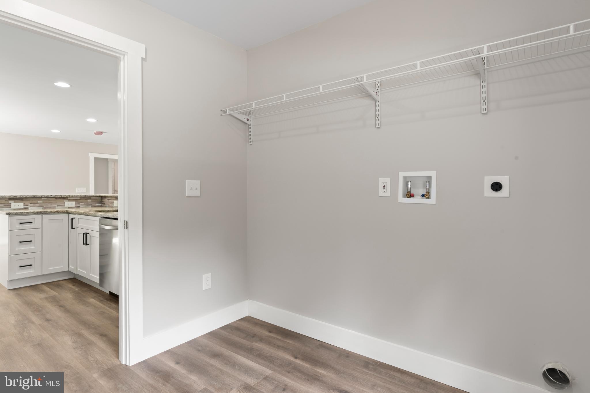 STRATFORD HARBOUR - Residential