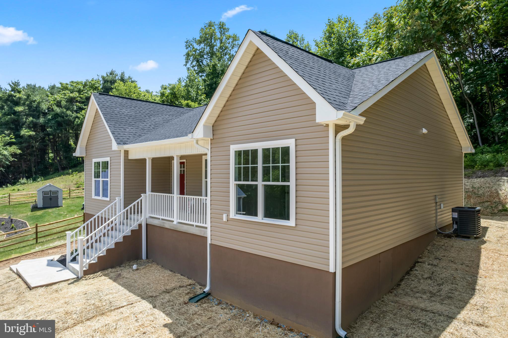 STRATFORD HARBOUR - Residential