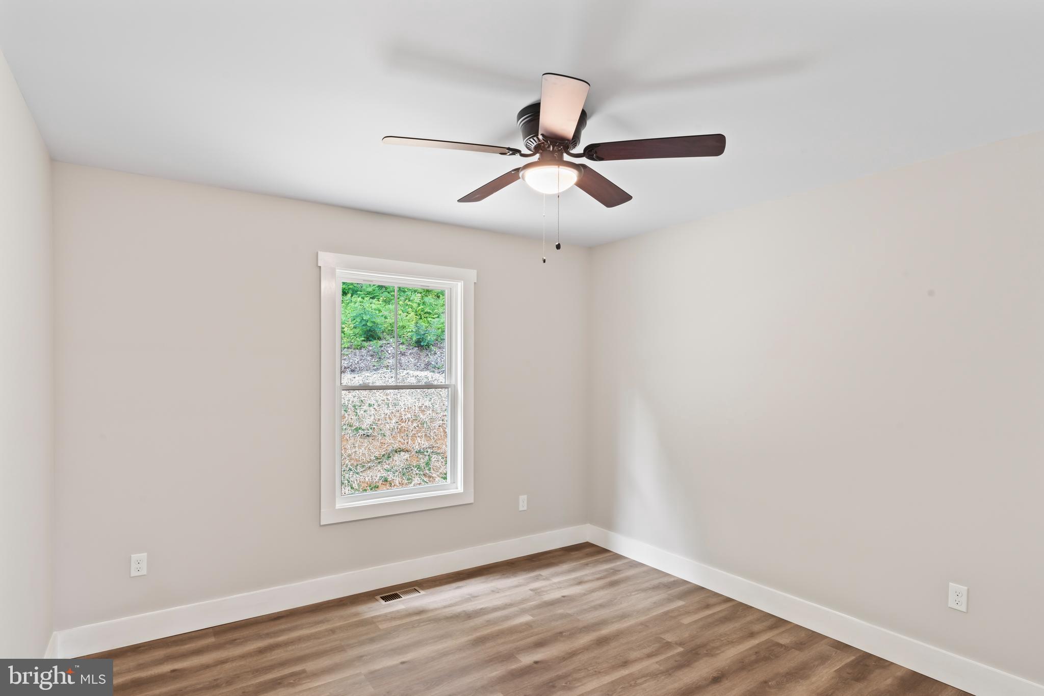 STRATFORD HARBOUR - Residential