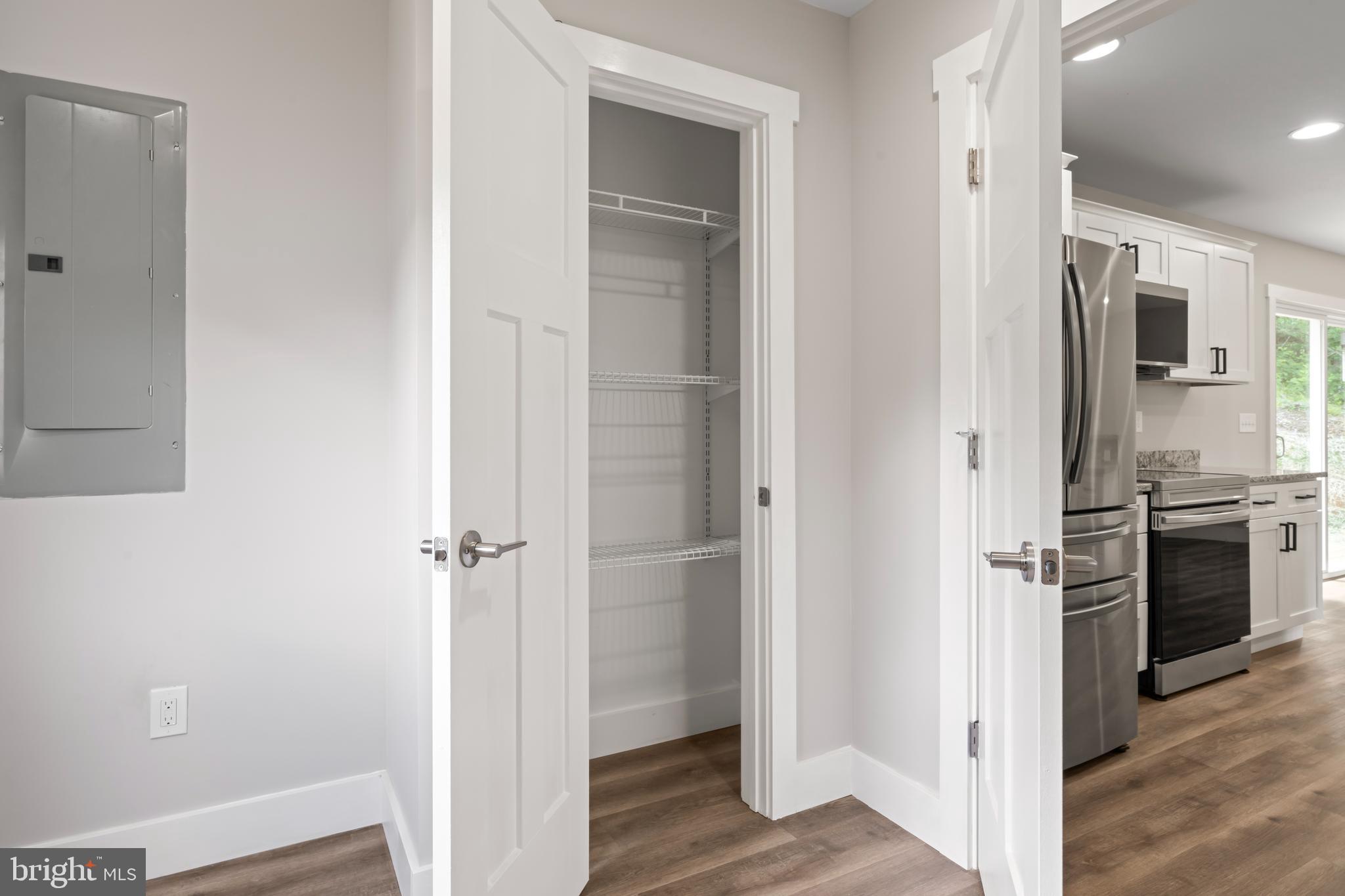 STRATFORD HARBOUR - Residential