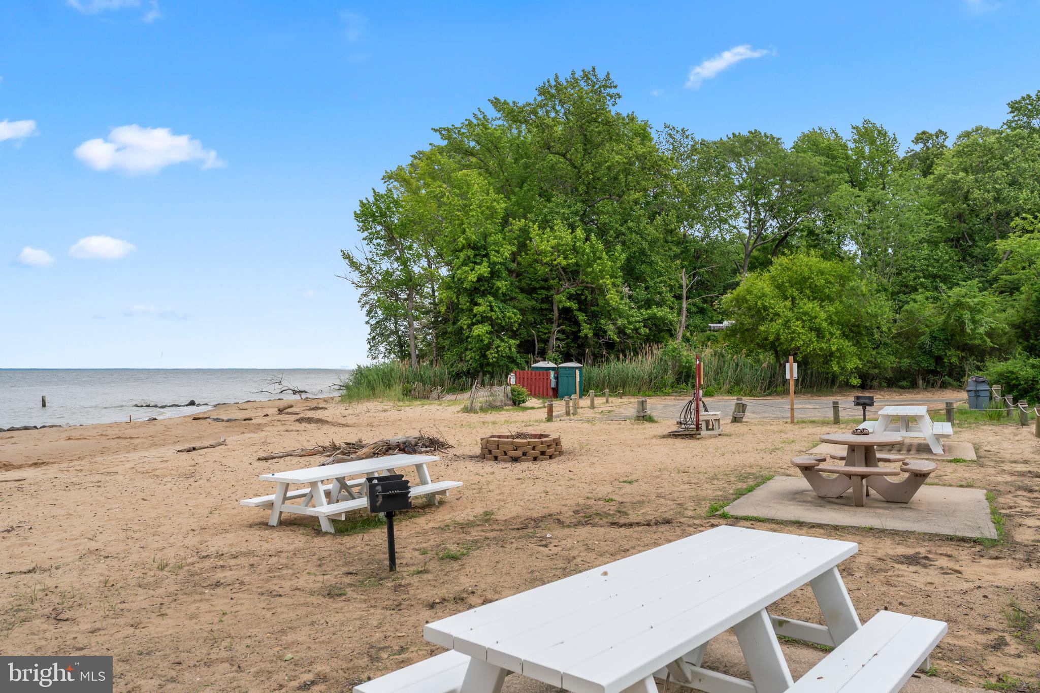 STRATFORD HARBOUR - Residential