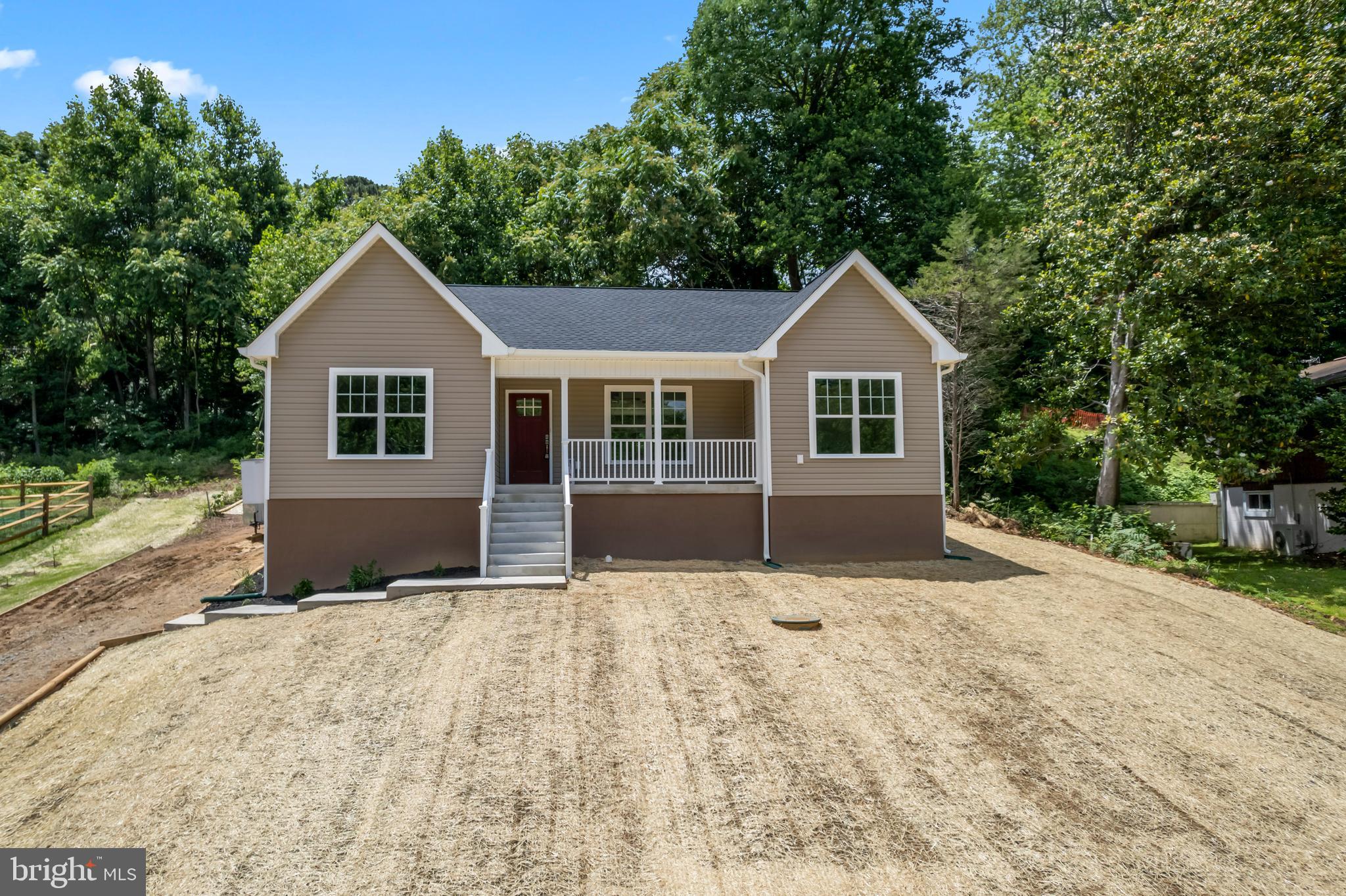 STRATFORD HARBOUR - Residential