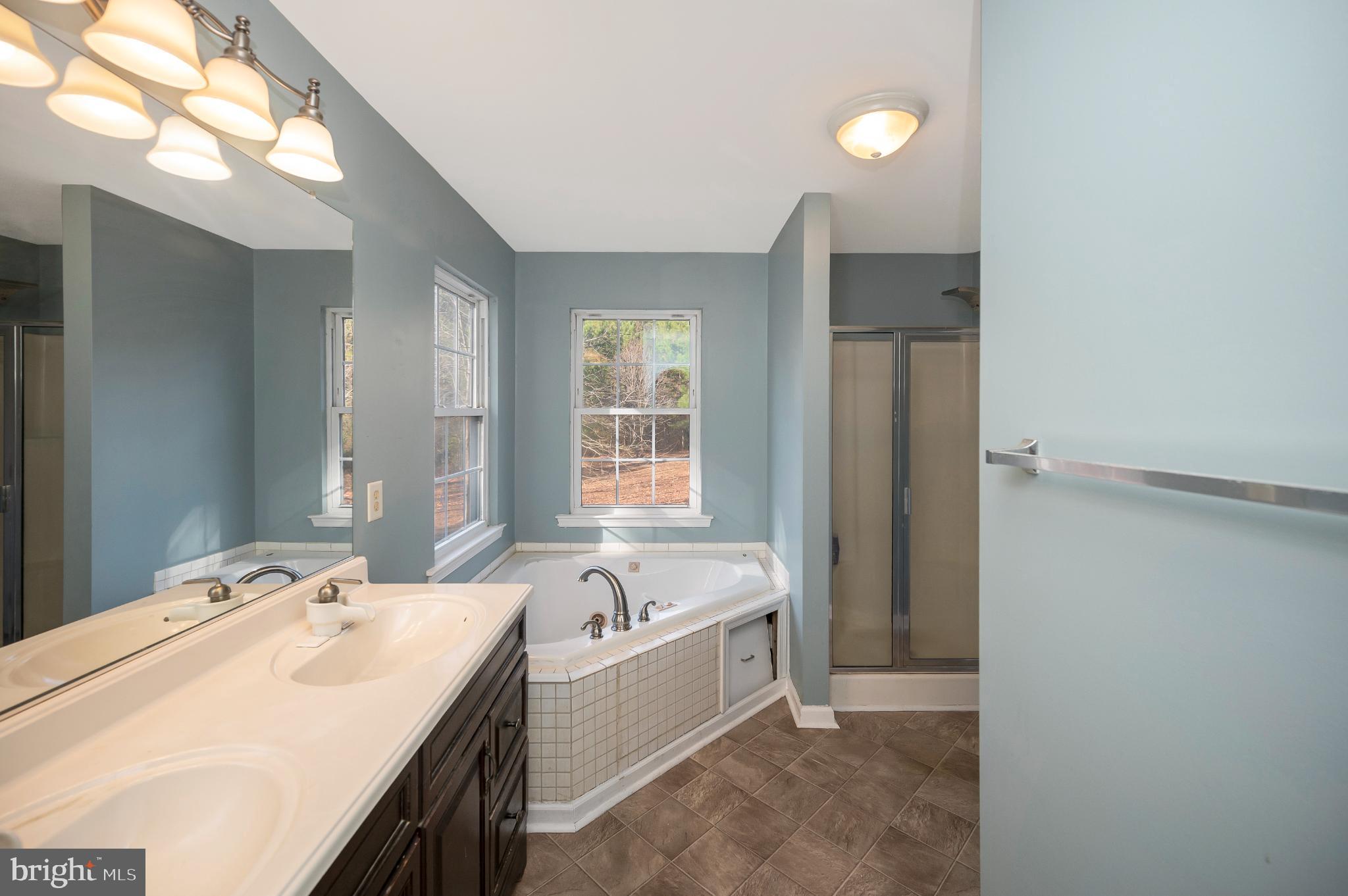 TAYLOR RIDGE ESTATES - Residential