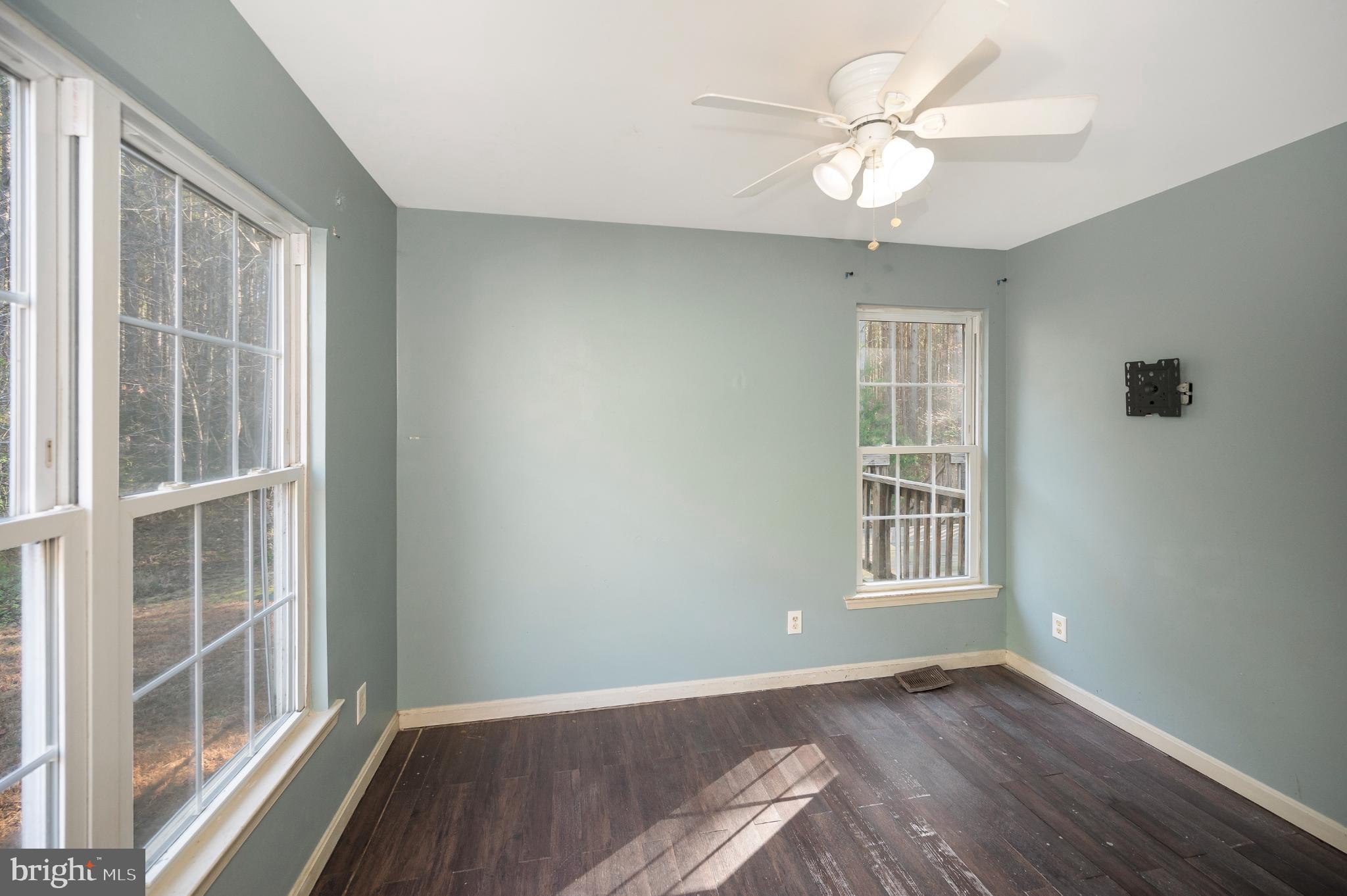 TAYLOR RIDGE ESTATES - Residential