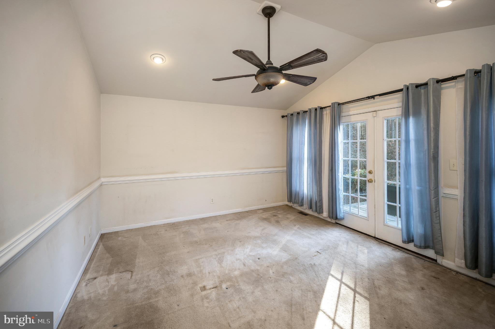 TAYLOR RIDGE ESTATES - Residential