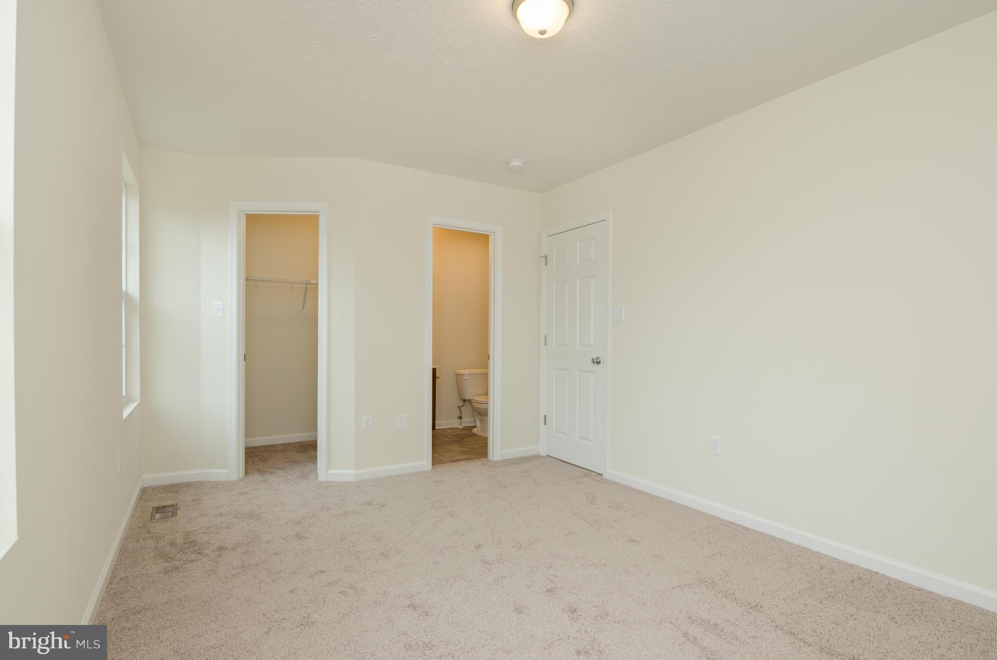 INWOOD VILLAGE - Residential