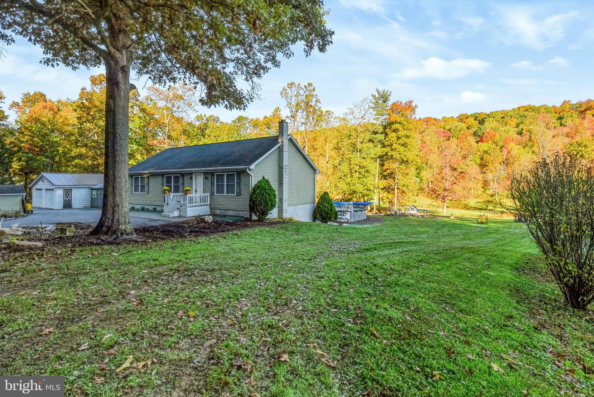 724 CLOUSER HOLLOW ROAD