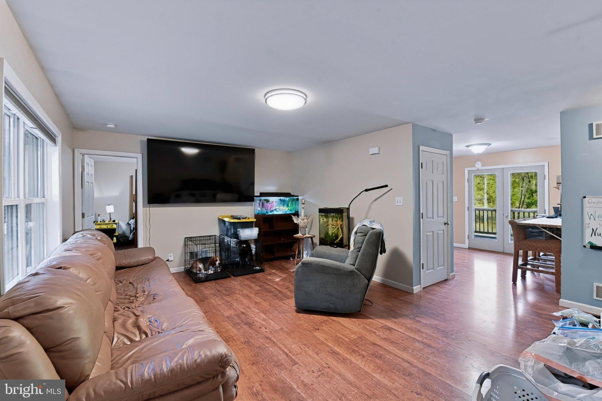 724 CLOUSER HOLLOW ROAD