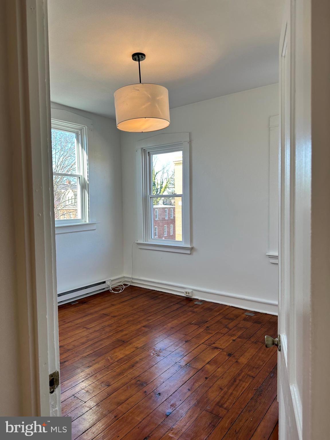 CHESTNUT HILL - Residential Income