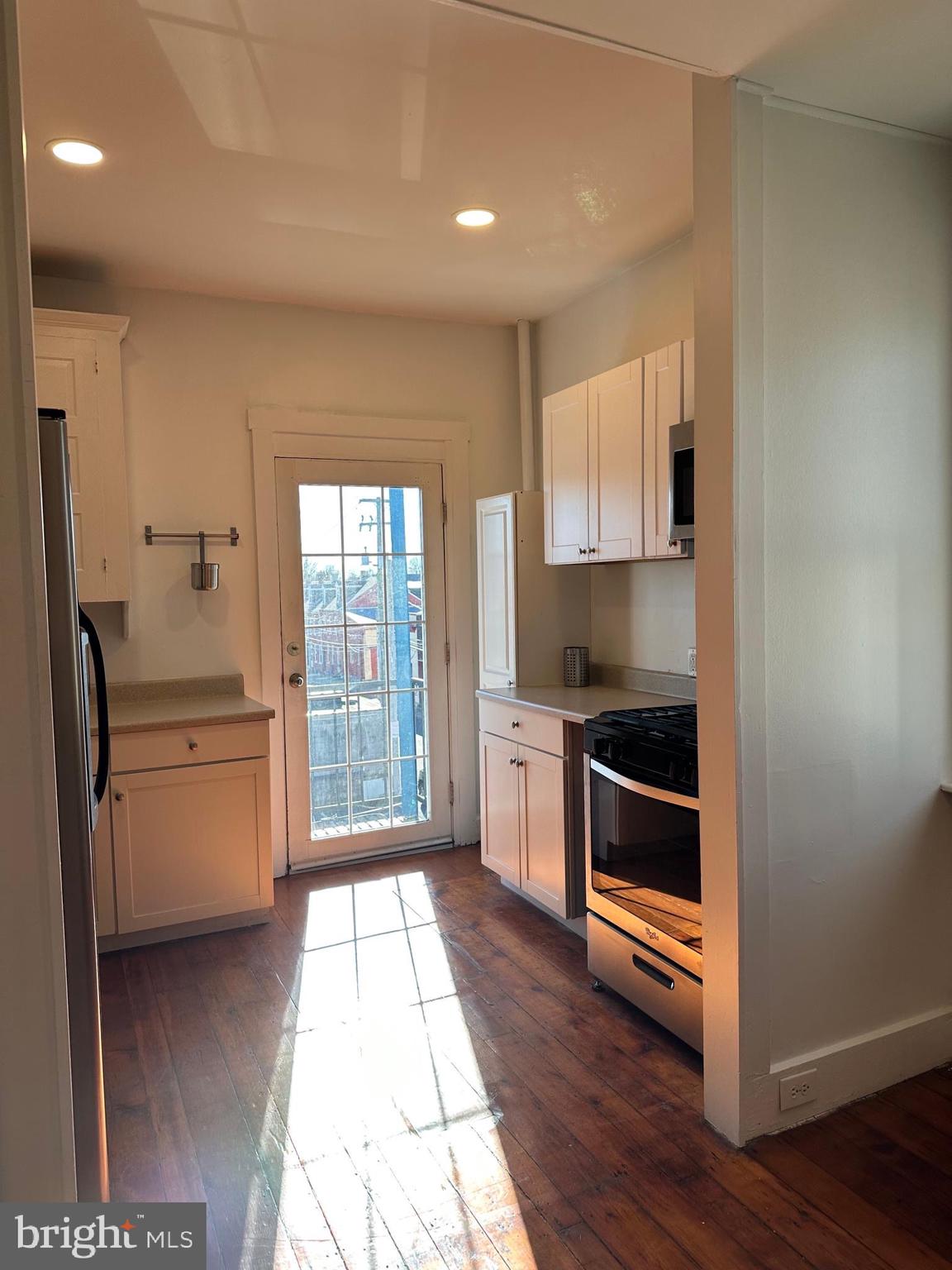 CHESTNUT HILL - Residential Income