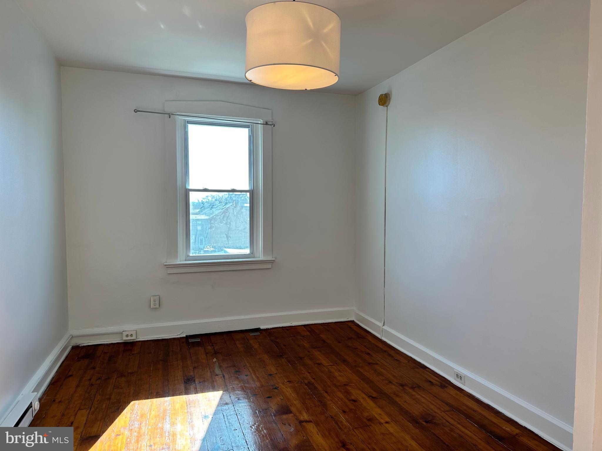 CHESTNUT HILL - Residential Income