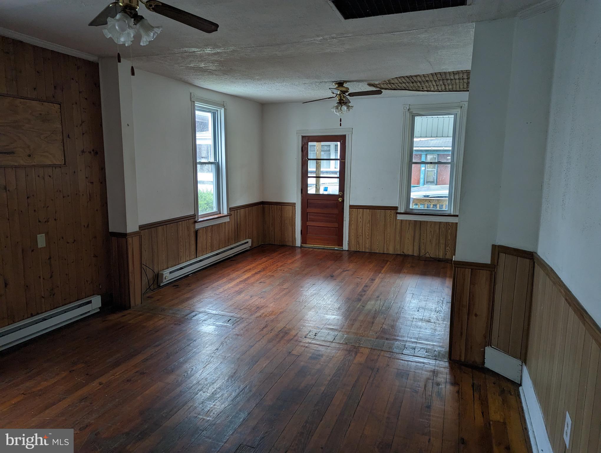 SOUTH END - Residential Income