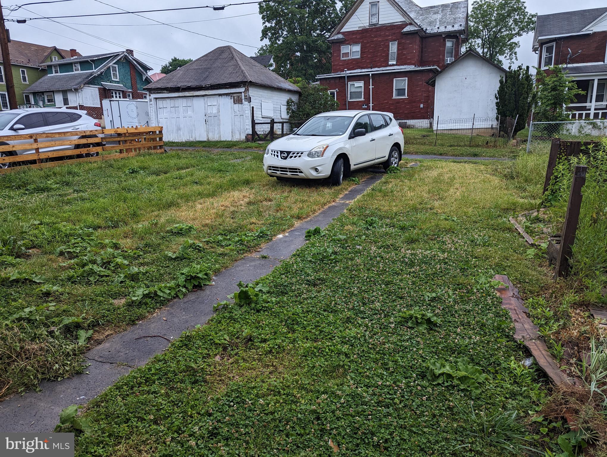 SOUTH END - Residential Income