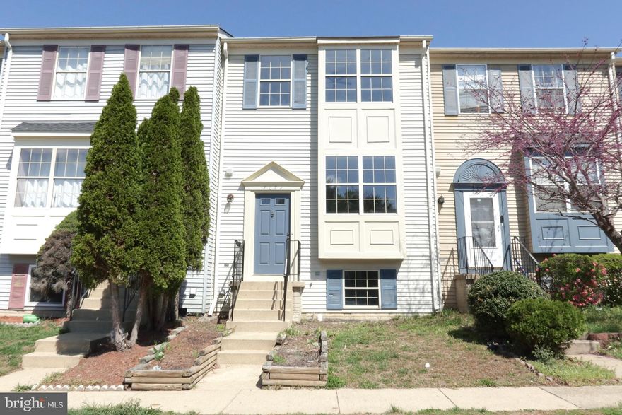 This well-maintained 3-level townhome offers a functional and inviting layout. The main level features a sitting room, a half bath, and a spacious kitchen that opens to a deck and fenced backyard.

The upper level includes two good-sized bedrooms, each with its own attached bathroom. The basement offers an additional bedroom, a full bathroom, and an extra room ideal for a home office or children’s playroom.

Conveniently located near I-95, the VRE, shopping, parks, and walking trails, this move-in-ready home is a turnkey opportunity.