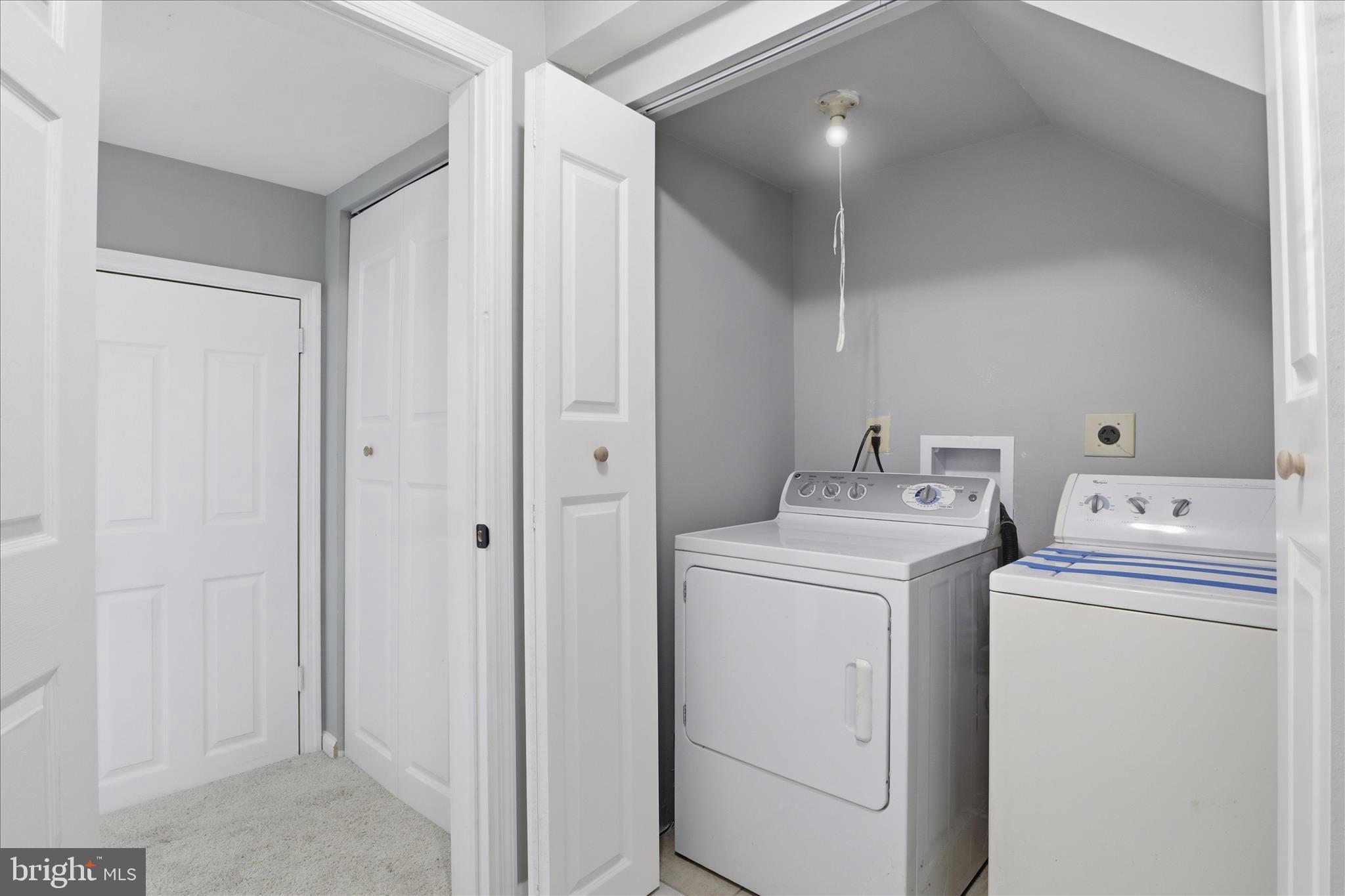 WAYSIDE VILLAGE - Residential