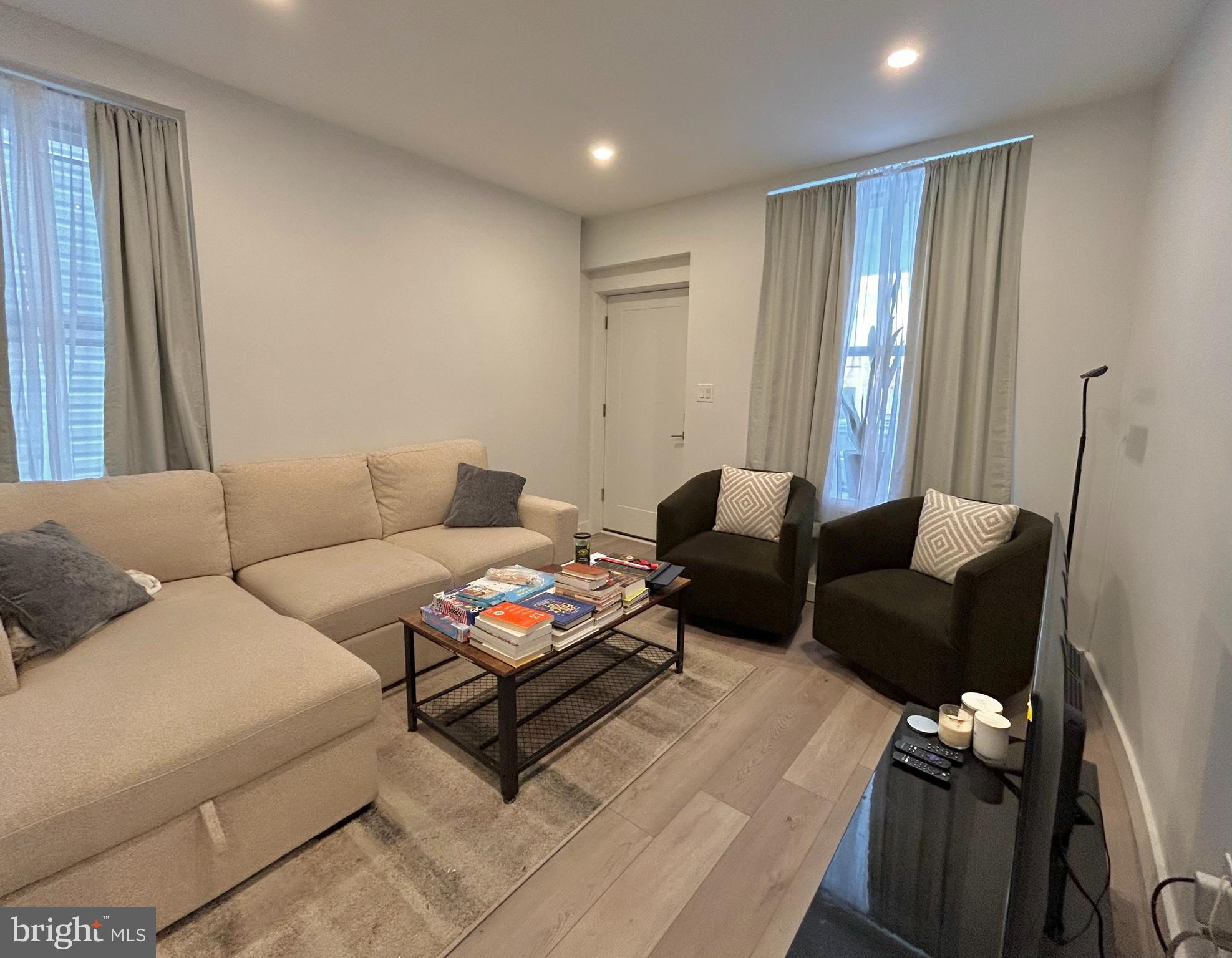 POWELTON VILLAGE - Residential Lease