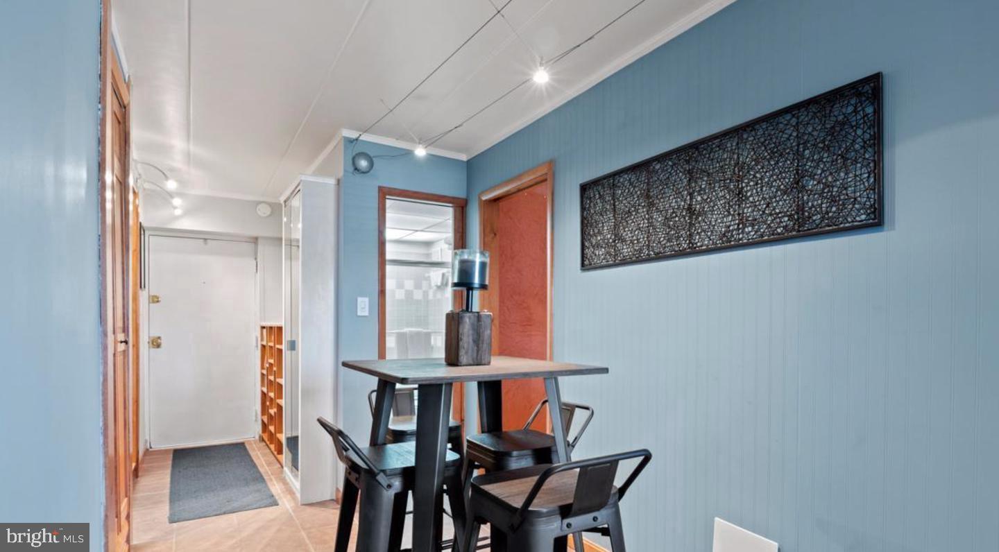 MEADOW WOOD - Residential