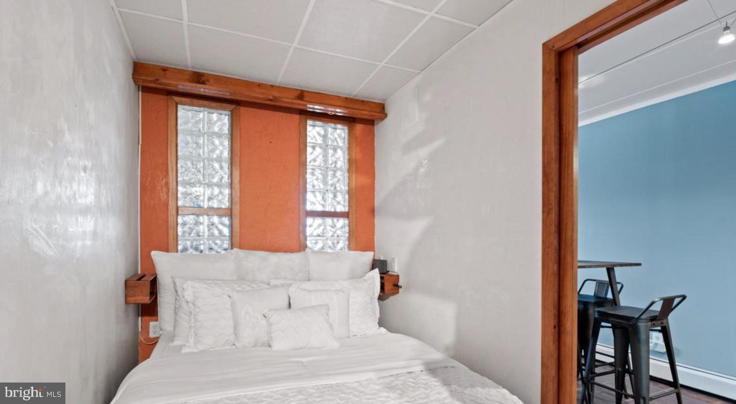 MEADOW WOOD - Residential