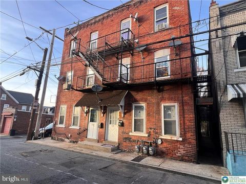 Multifamily For Sale - 735 Laufer Street<br/> BETHLEHEM, PA 18015