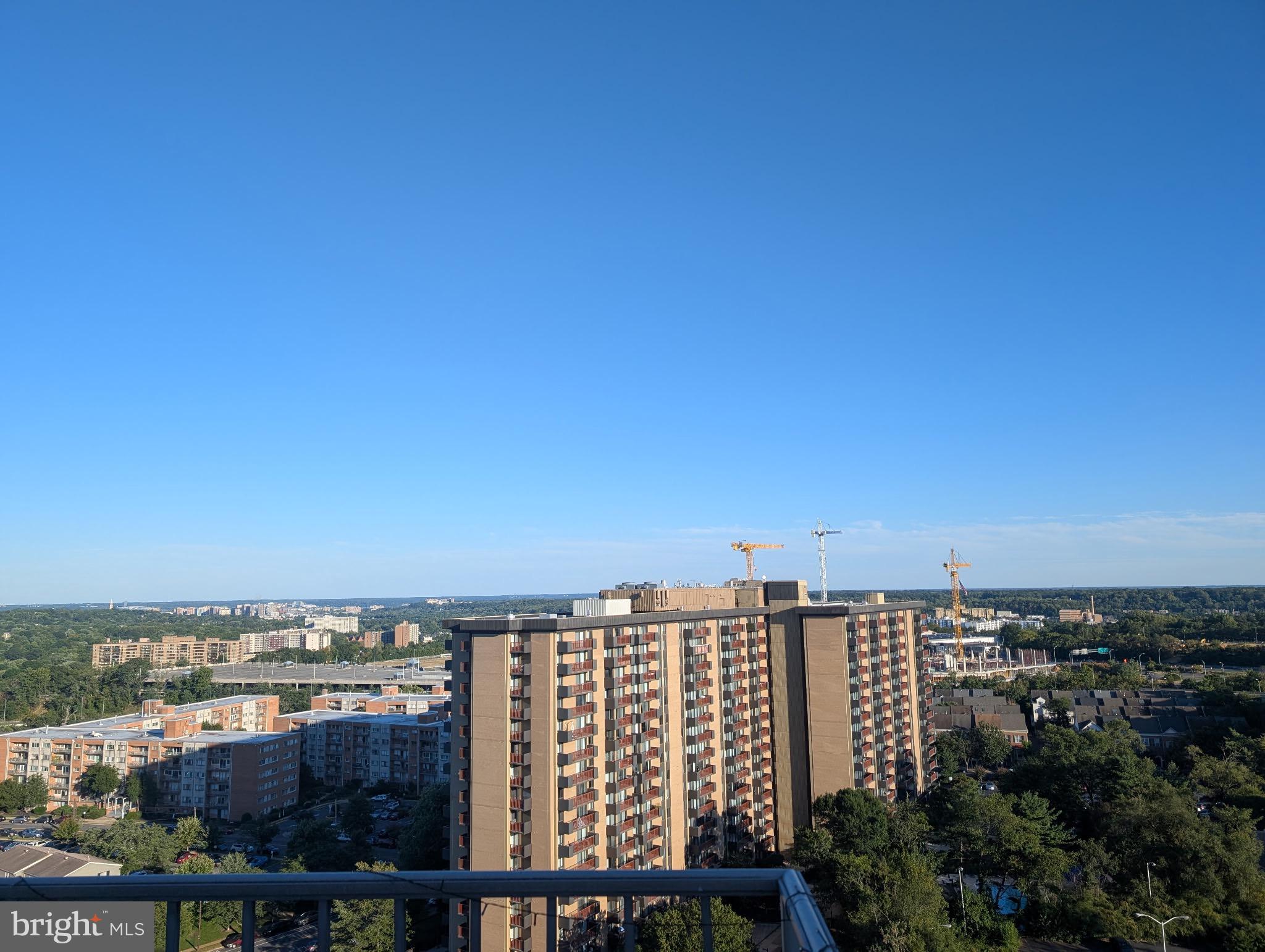 THE FOUNTAINS - Residential