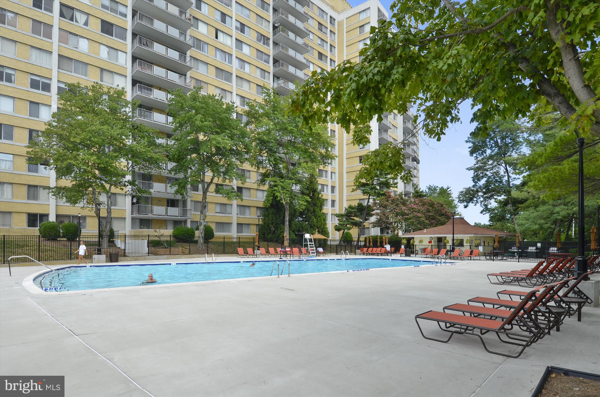 THE FOUNTAINS - Residential