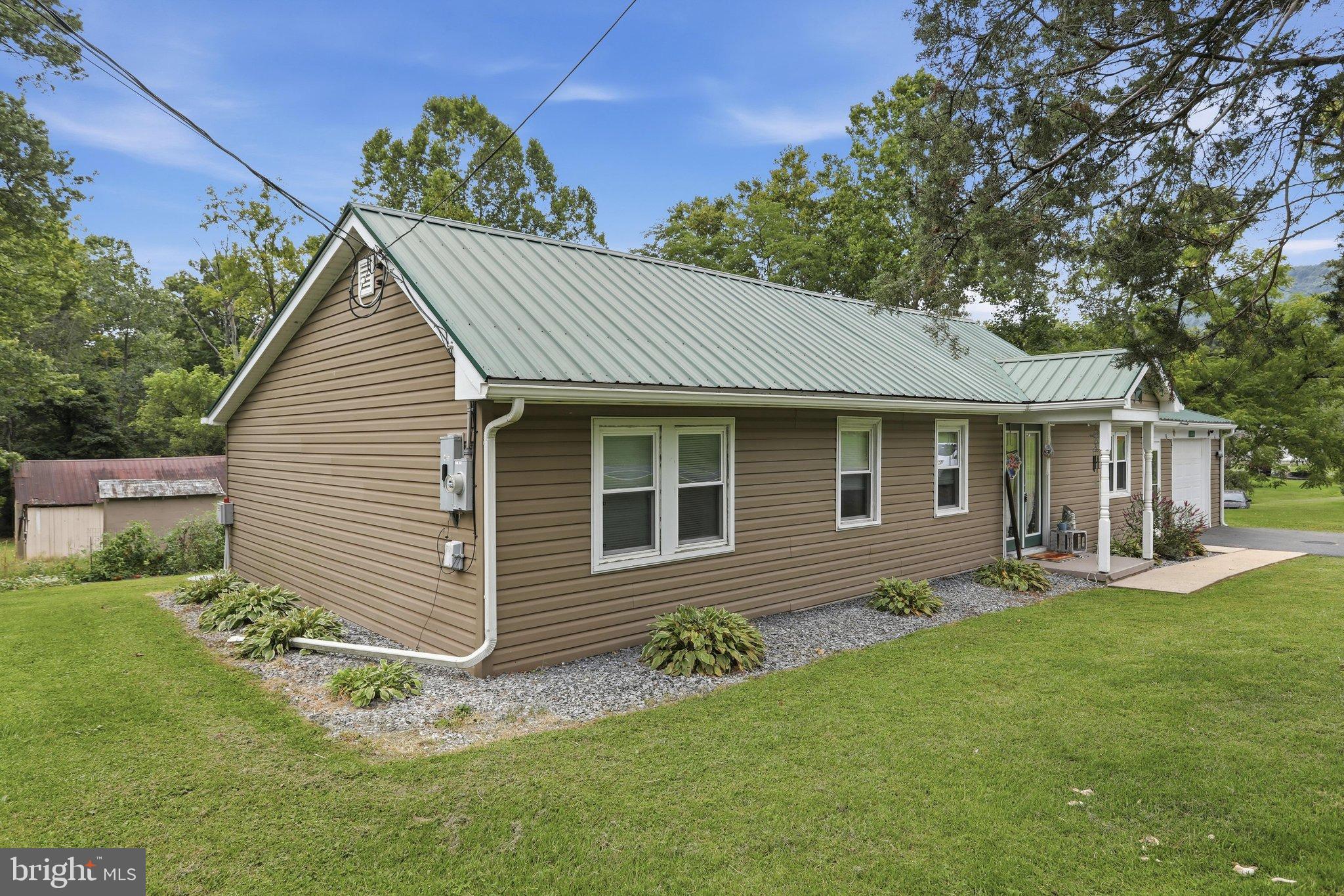 3534 MOUNTAIN ROAD
