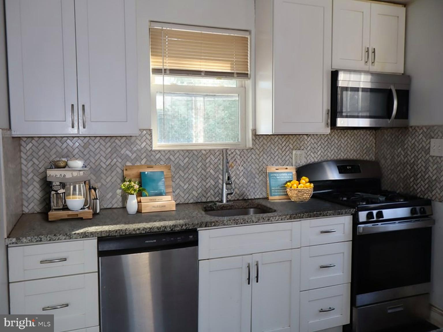 WOODLYN - Residential