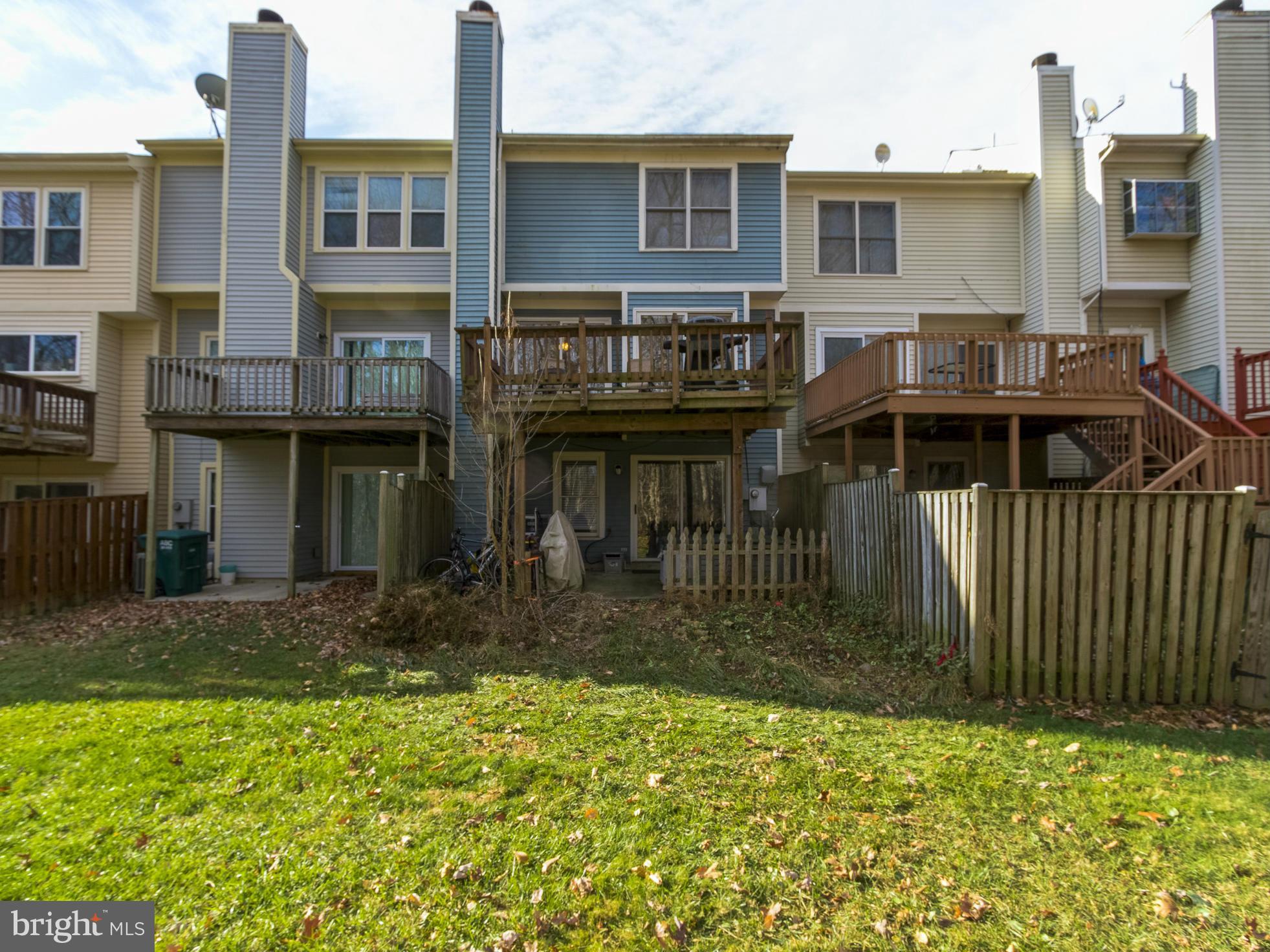 LAKE RIDGE - Residential