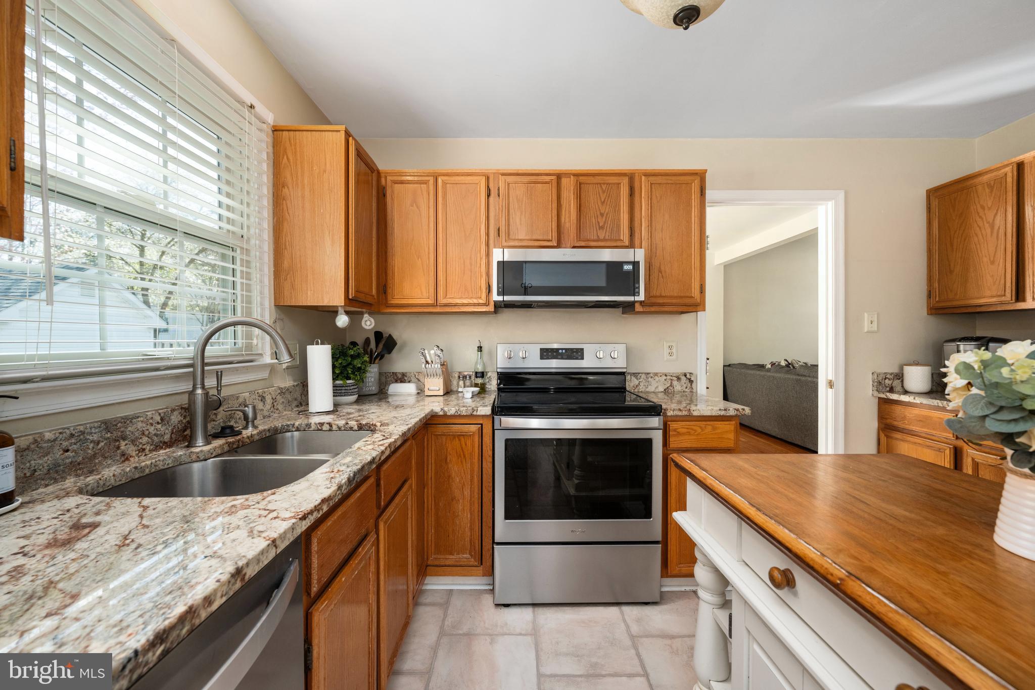 THE COLONIES OF PARK RIDGE - Residential